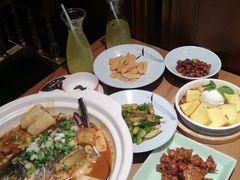 -新白鹿餐厅(银泰西湖文化广场店)