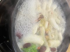 -濠轩阁特色生蚝火锅(水湾路店)