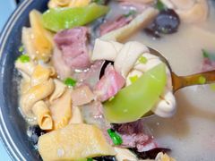-蜜桃餐厅·伴山(海岸城店)