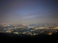 -紫金山山顶公园