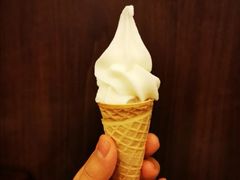 冰淇淋-欢乐牧场海鲜牛排烧烤自助(旧宫店)