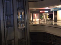 -红星美凯龙（金桥商场店）-地上停车场