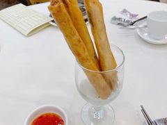 手抓芋丝脆春卷-凤凰楼酒家·粤宴点心(华强北店)