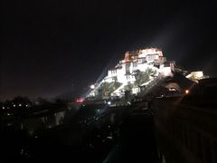 -平措康桑·和牛自助观景餐厅(布达拉宫店)