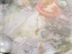 -泸州酸菜豆花火锅川师店