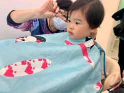 -Pony Baby宝尼婴幼儿游泳SPA馆