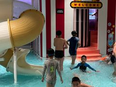 -涨巢·潮玩水疗局