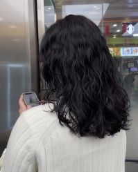 -川和潮人