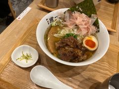 白汤和牛拉面-面屋 猪一