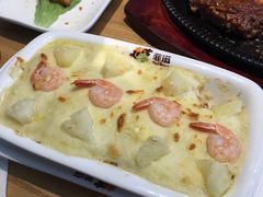 菠萝大虾芝士焗饭-菲滋意式餐厅(长兴东鱼坊店)