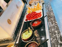 -湊湊火锅·茶憩(南京东路悦荟店)