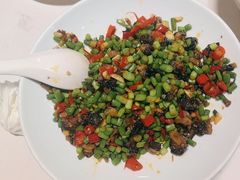 -良厨本味· 老坛剁椒鱼头(深南腾讯店)