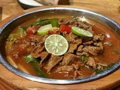 -老滇山寨•云南特色菜•地方菜•民族风情歌舞表演(金碧店)