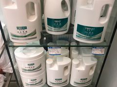 -福奈特洗衣洗鞋(宝华广场店)