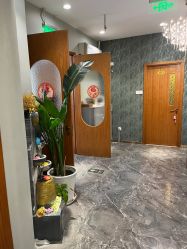 -卡尔诗·科技美肤连锁
