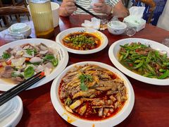 -将就吃农家特色土菜馆