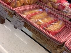 -红宝石·鲜奶小方·海派西点房(浦三店)