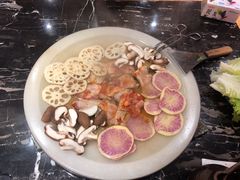 -宏宏无烟石板烧烤