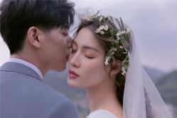 -巴黎恋人婚纱摄影(东莞总店)