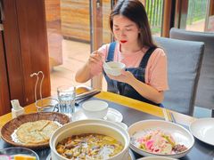 -黔蘑菇四季餐厅(观山湖店)