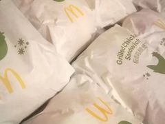 -麦当劳(吉林站13检票口对面)