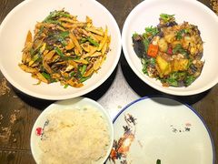 -老灶房-四川土菜(铁牛广场店)