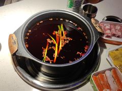 -钢管厂五区小郡肝串串香(滨江店)