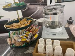 -宁波宝信宝马4S店(江北日湖店)