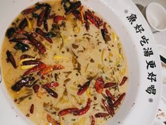 -江渔儿酸菜鱼(奥园广场金发购物中心店)