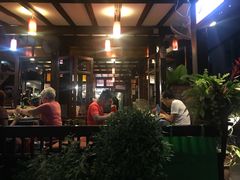 -Dash Teak House