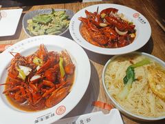 -叶派龙虾•招牌香辣蟹·海鲜(中海国际店)