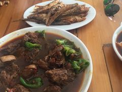-山里人家土菜馆(茅山店)