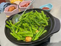 -荣记·囍粤茶餐厅(花都店)