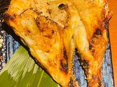 盐烤三文鱼头-王氏炉匠·烧鸟·居酒屋(双井店)