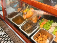 -Bánh Mì Huynh Hoa