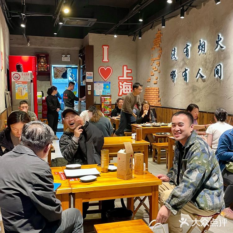 我的宝藏夜宵地!东北烧烤嘎嘎香!