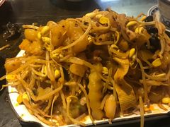 -巴四老城区炭火蛙锅(张江店)