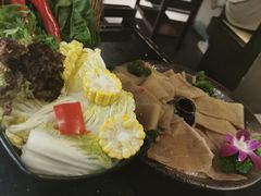 田园大丰收-捞王猪肚鸡火锅(财富中心店)