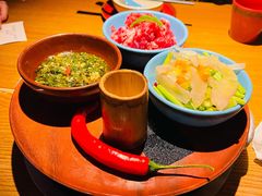 猫儿山的小黄牛-吃饭皇帝大土家民族菜(正大广场店)