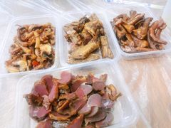 -蓝精灵饺子店