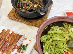 -津津菜馆(绝没分店)