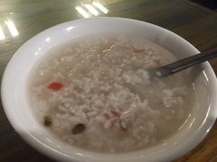 -朱家花园食府(顺城王府井店)
