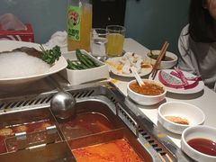 -海底捞火锅(威高广场店)