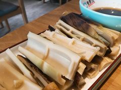 -爱妻鱼•老体北重庆水煮鱼•川菜(白云路店)