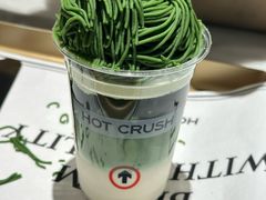 -HOT CRUSH趁热集合·现烤面包(上海环球港店)