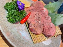 厚切中落牛舌-肉问屋·元气一番烧肉(北京总店)