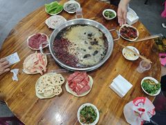 -储奇门鳝鱼火锅(总店)