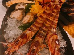 -鲜入围煮花胶鸡海鲜火锅