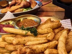-埠口精酿夜景餐酒吧· BREWPORT BISTRO(长嘉汇重庆之眼店)