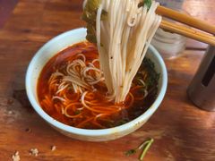 -全家福米线